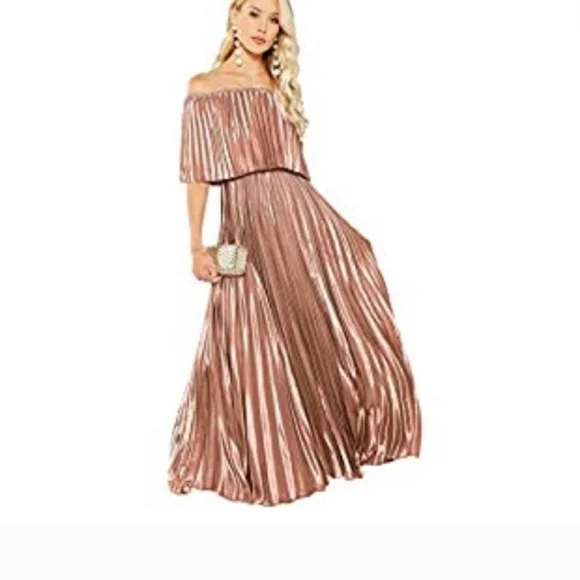 strapless open back dress Off Shoulder A-Line Chic Open Back Flowy Pleated Maxi Dresses main image 1